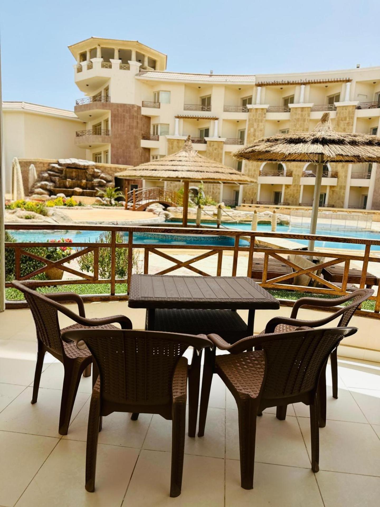 Royal Beach Serviced Apartments Hurghada Exterior foto