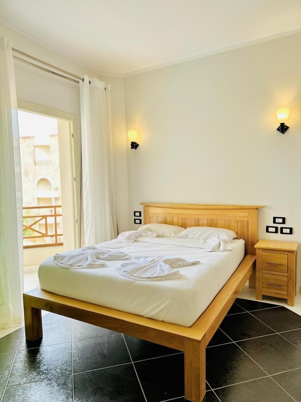 Royal Beach Serviced Apartments Hurghada Exterior foto